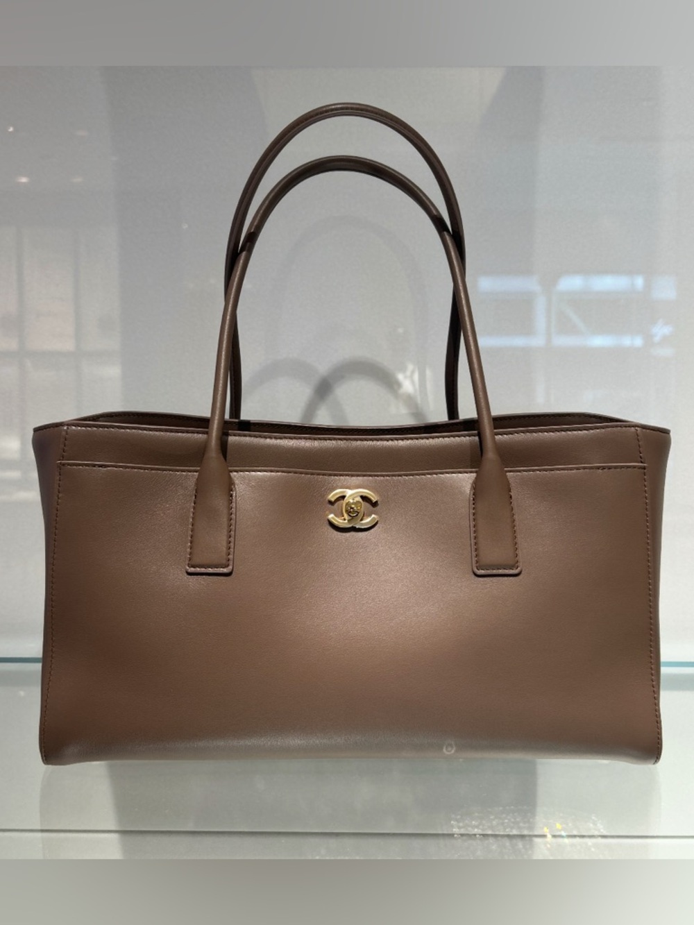 Chanel 26s tote Matthieu Blazy cerf tote brown beige